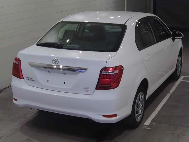 Toyota Corolla Axio NZE164 2021